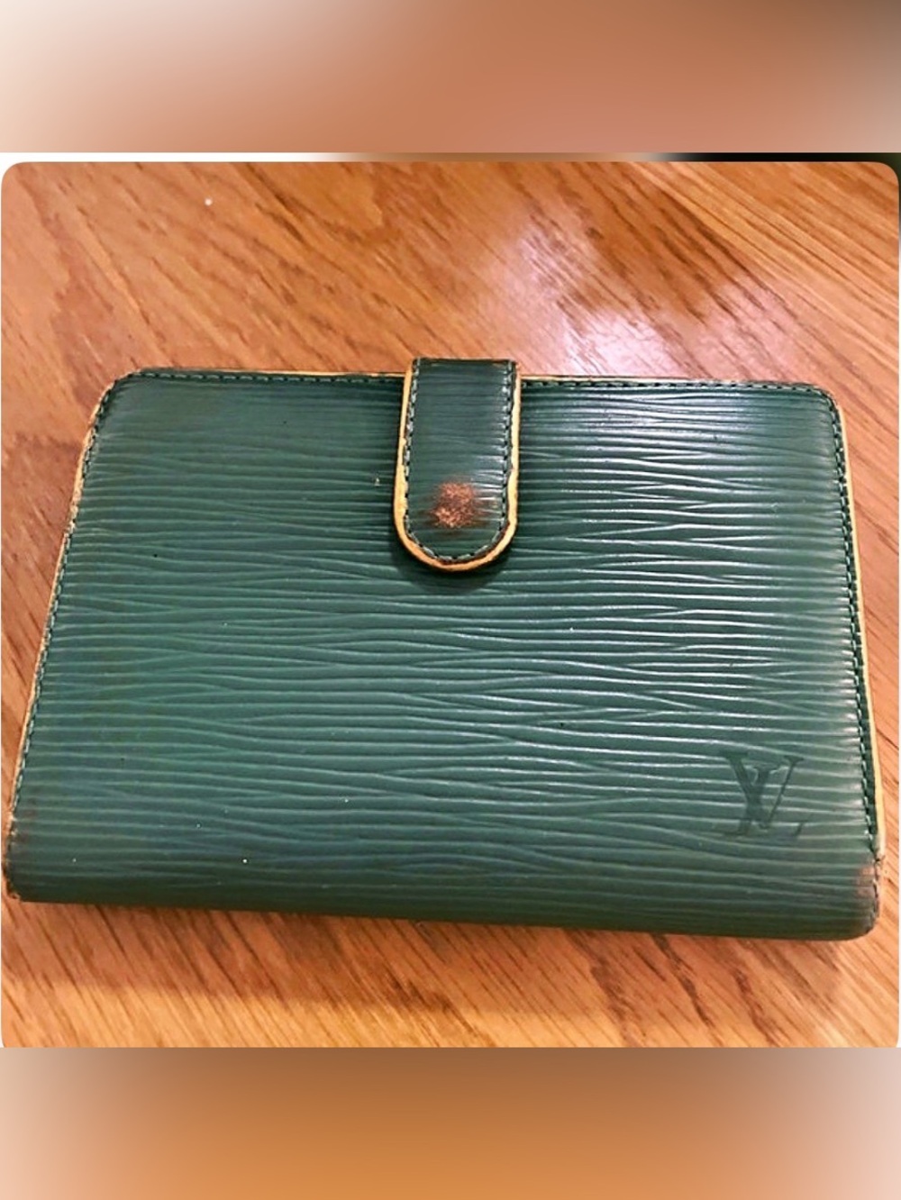 Louis Vuitton Green Epi Leather Wallet
